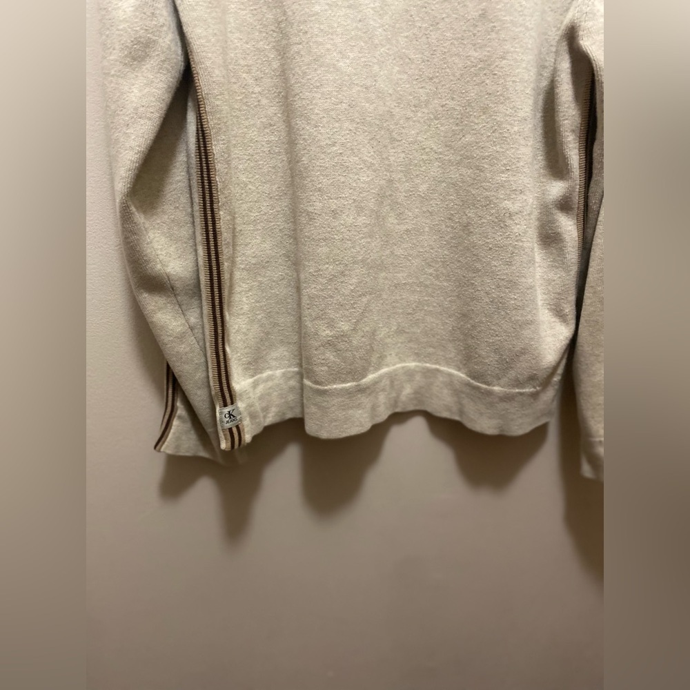 Calvin Klein XL Men's Cream Sweater - Picture 4 of 6